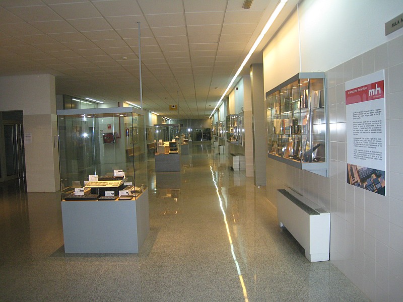 Museo de Informática Histórica (MIH) 01