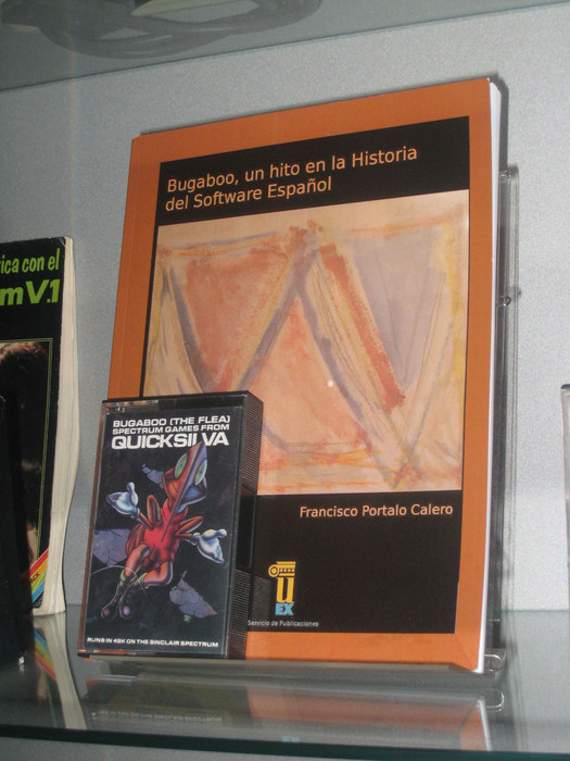 Libro sobre Historia de La Pulga